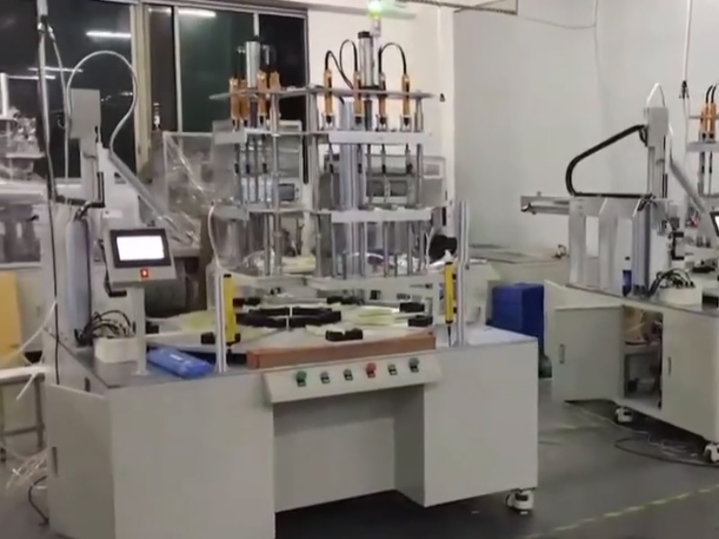 轉(zhuǎn)盤式自動鎖螺絲機視頻實拍案例